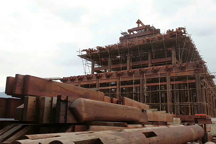 傳統(tǒng)建筑色彩體系的地域性研究，南北差異在寺院建筑上的色彩表達(dá)